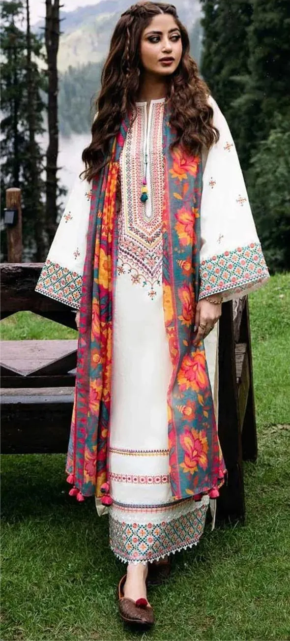 3 Pcs Women's Unstitched Embroidered Suit