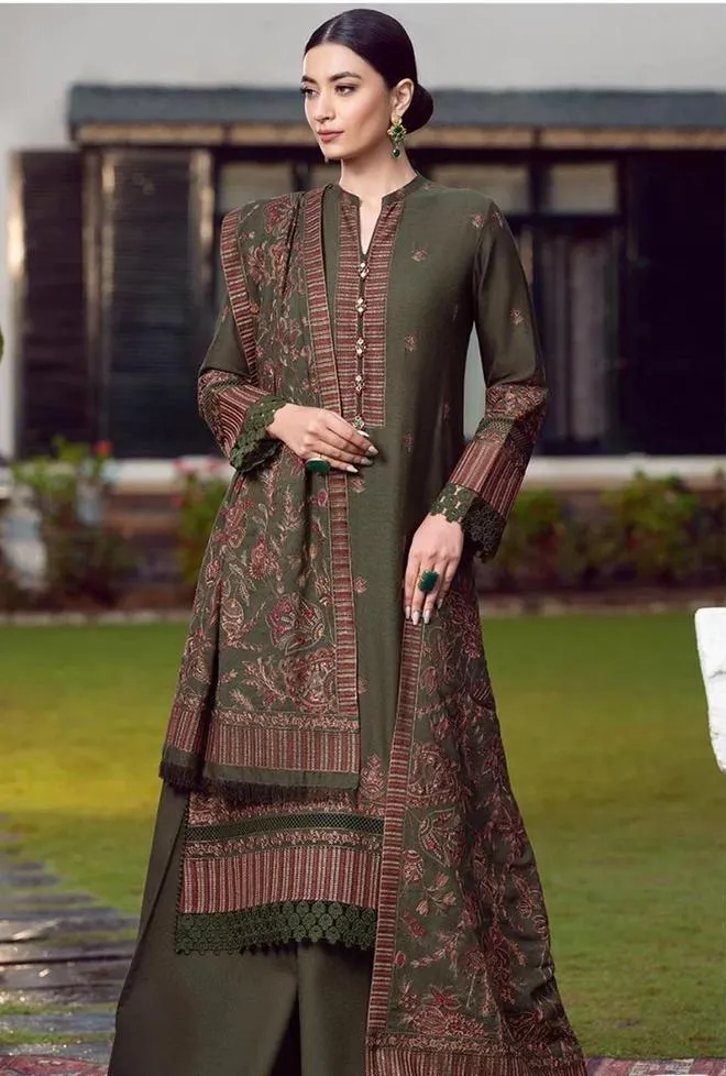 3 Pcs Women's Unstitched Embroidered Suit